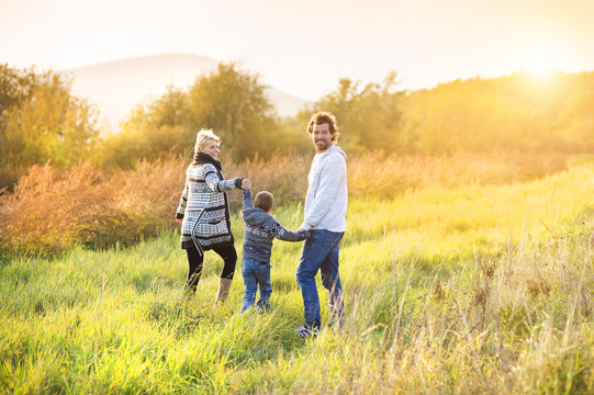 Familie im Sommer