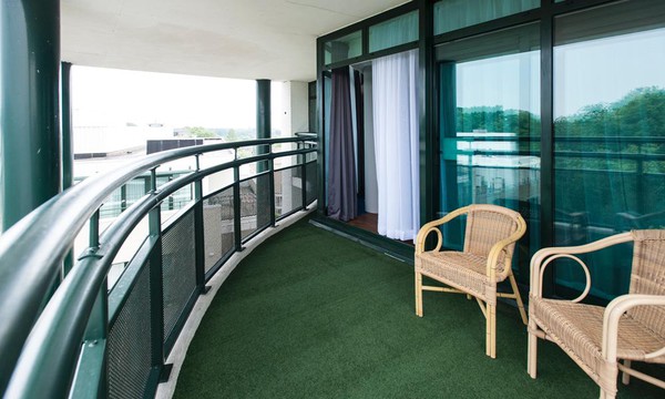 Balkon Rooftop Suite Van der Valk Theaterhotel Almelo